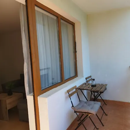 Aпартамент тити Pamporowo