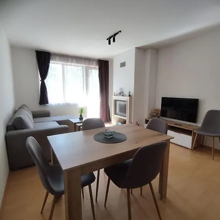 Aпартамент тити פמפורובו