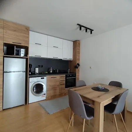 Aпартамент тити *