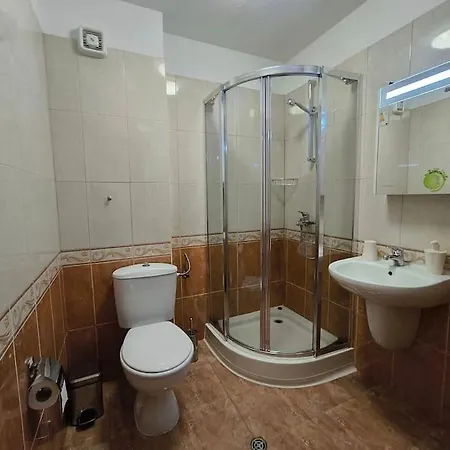 Aпартамент тити פמפורובו