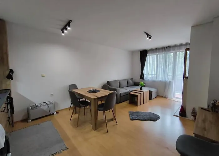 Apartament Aпартамент тити Pamporowo